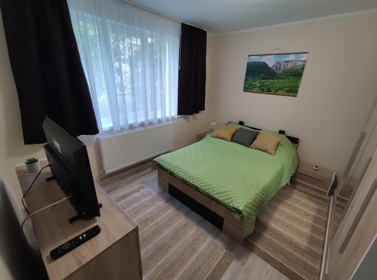 Zoldrebi Apartment Turda Exteriér fotografie